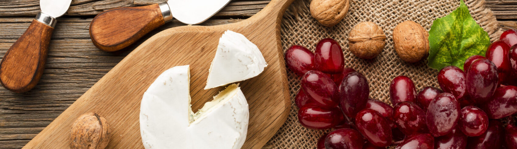 Truffes aux raisins, chèvre et fruits secs